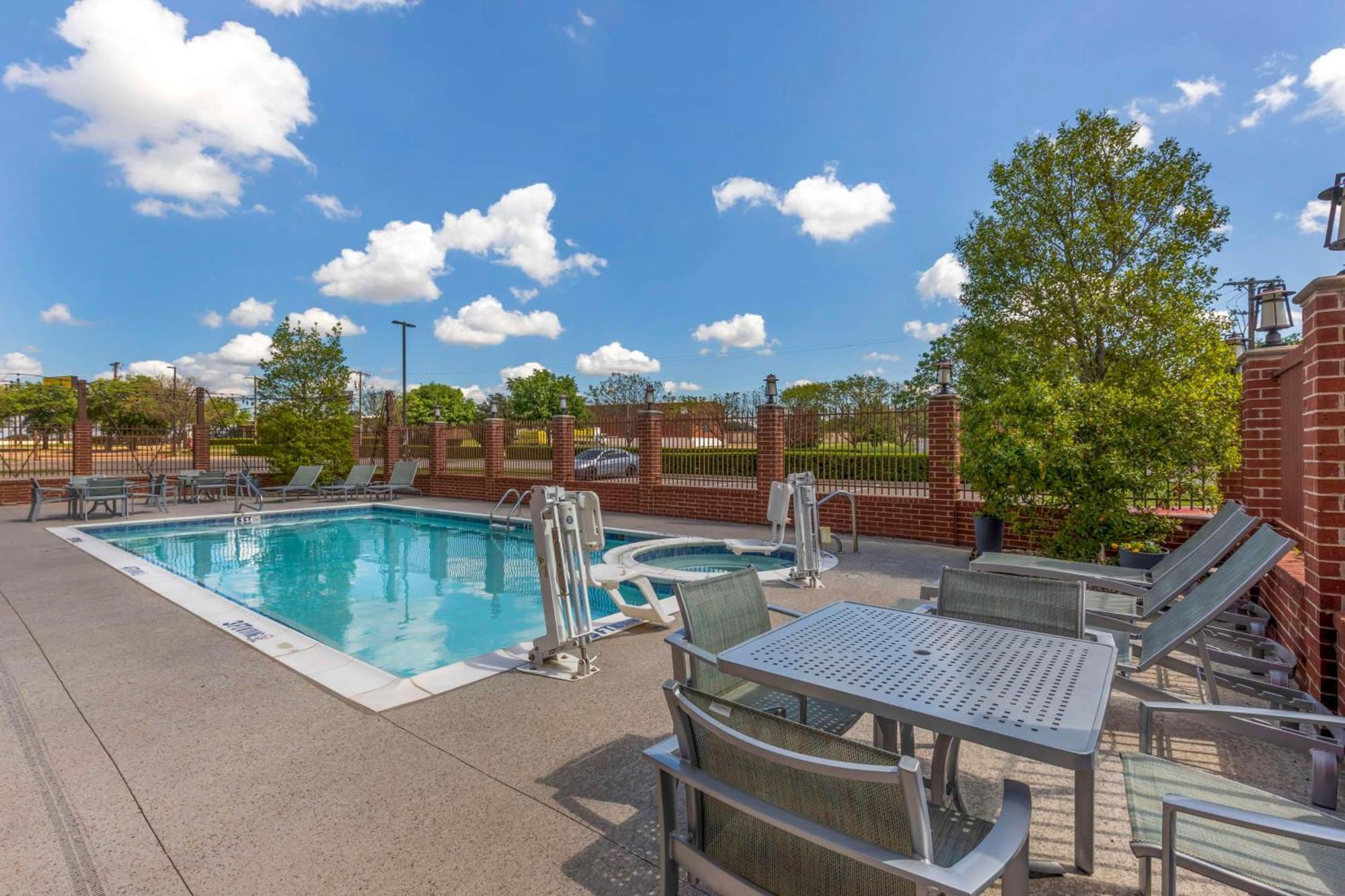 Best Western Plus Duncanville/Dallas Экстерьер фото